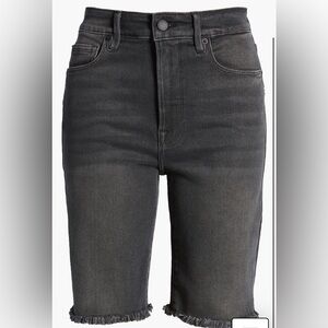 GOOD AMERICAN GOOD RAW HEM BERMUDA DENIM SHORTS BLACK SIZE 26